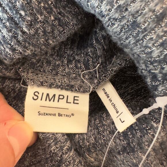 NWT Simple Suzanne Betro Button Detail Turtleneck Cape Tunic Size L Soft Casual - Picture 4 of 8